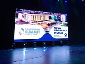 Professor Ricardo Martins participates in the Leadership Summit Cape Verde