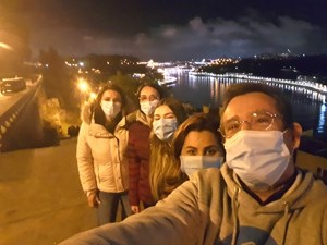 Alunos da Licenciatura em Educação Social em ações de apoio a pessoas em situação de Sem Abrigo